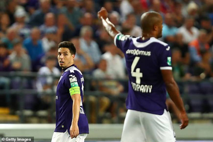 Kompany quits player-manager role at Anderlecht